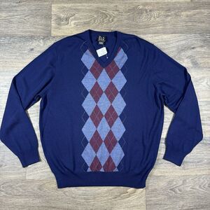 New Jos A Bank 100% Merino wool sweater L Blue argyle v-neck NWT